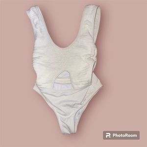 Lisa Marie Fernandez bathing suit